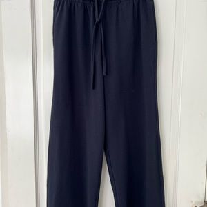 VINCE wide leg cropped navy sweatpants. New without tags
